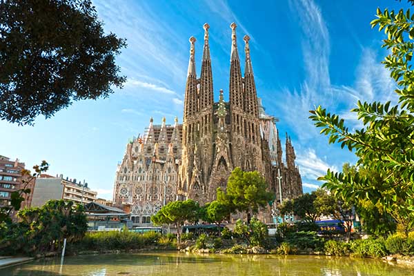 Catalonia Castles & Culture
